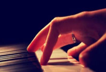 米乐体育：[图]曼城客场1-2遭布赖顿逆转 各项赛事4连败.